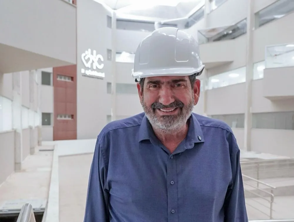 NO HOSPITAL CENTRAL Dr. João destaca nova era na Saúde de MT com Einsten atendendo ao SUS de Mato Grosso