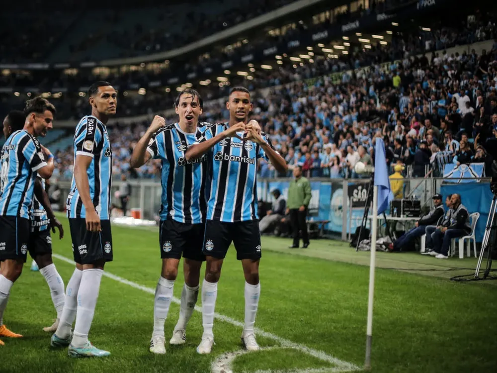 Um fato novo na Arena