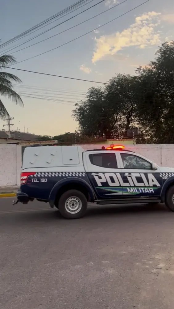 Pronta resposta da Polícia Militar resulta em flagrante após dano a veículo em Corumbá