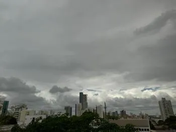 MT tem mínima de 15ºC e máxima de 40ºC no feriado