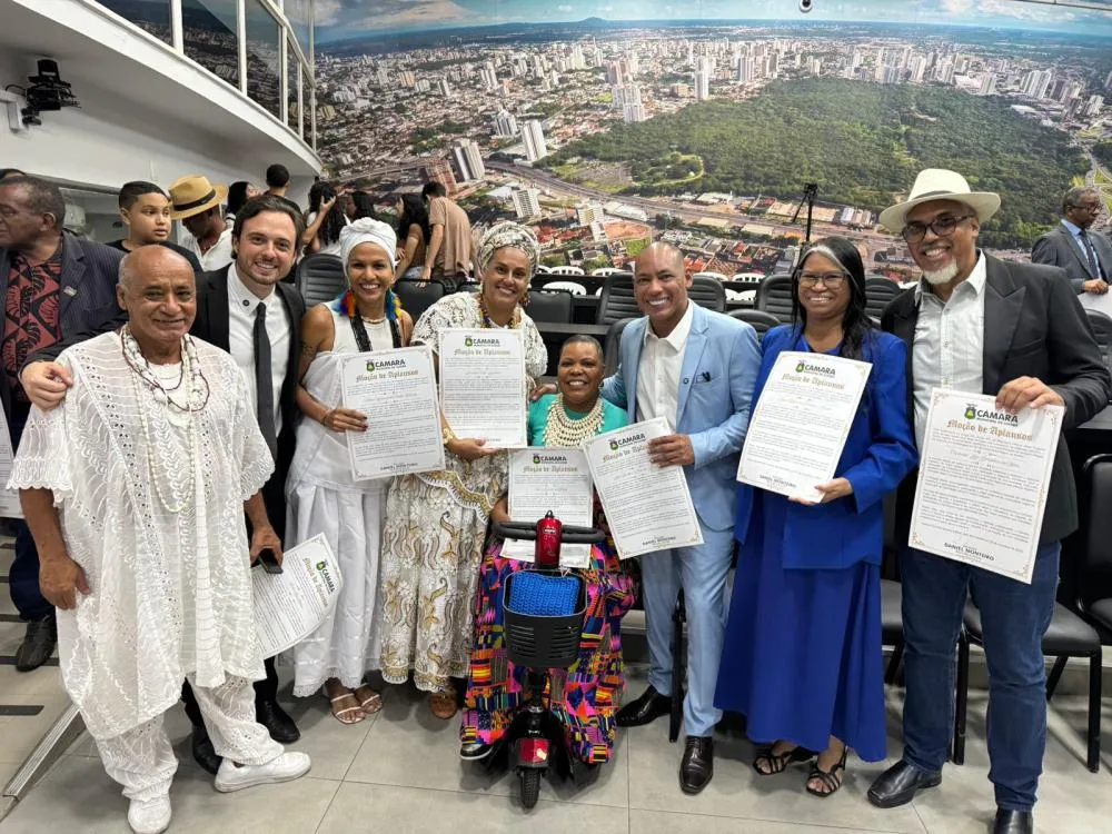 Juca do Guaraná participa de sessão solene em homenagem ao Dia da Consciência Negra na Câmara de Cuiabá