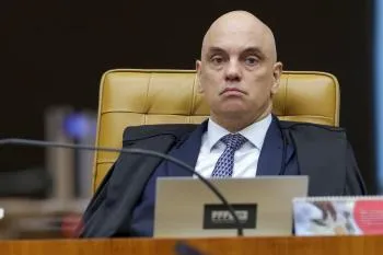  STF deve manter lei que reduz penas de Bolsonaro, como também presos do 8/1