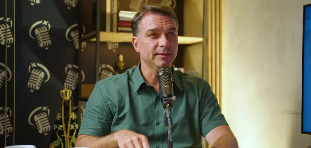 Senador Flávio Bolsonaro (PL), candidato à Presidência da República • Reprodução/YouTube