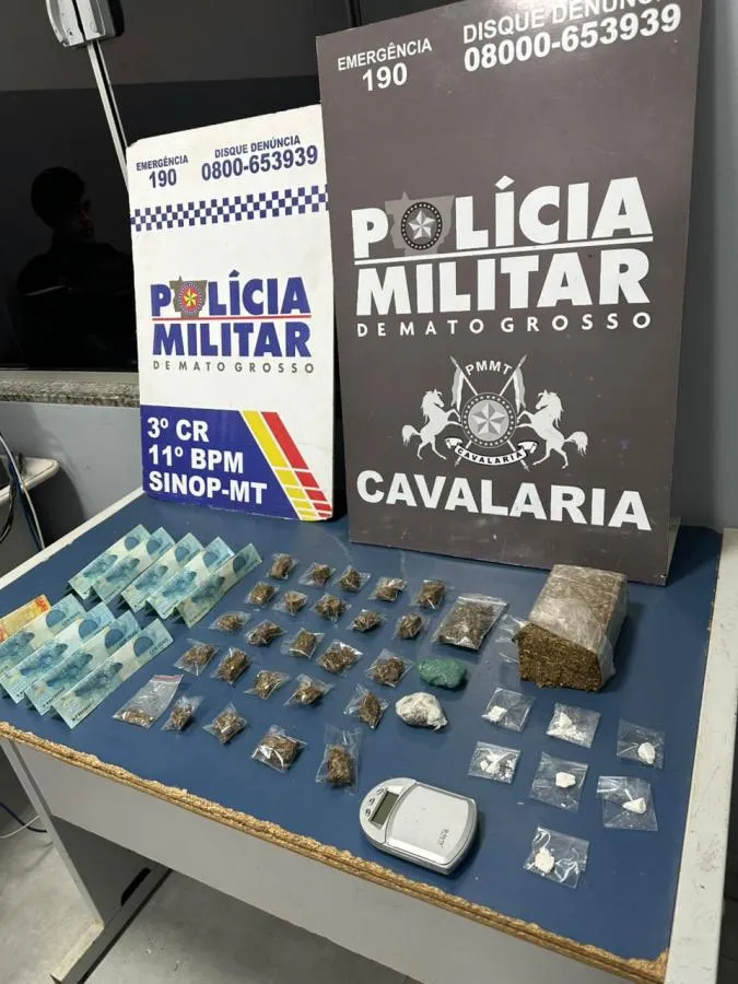 Cavalaria prende traficante com cocaína, maconha e R$ 920 em bairro de Cuiabá