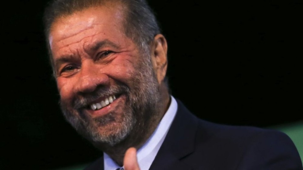 Lupi diz que INSS vai pedir mais 2 mil servidores para reduzir a fila