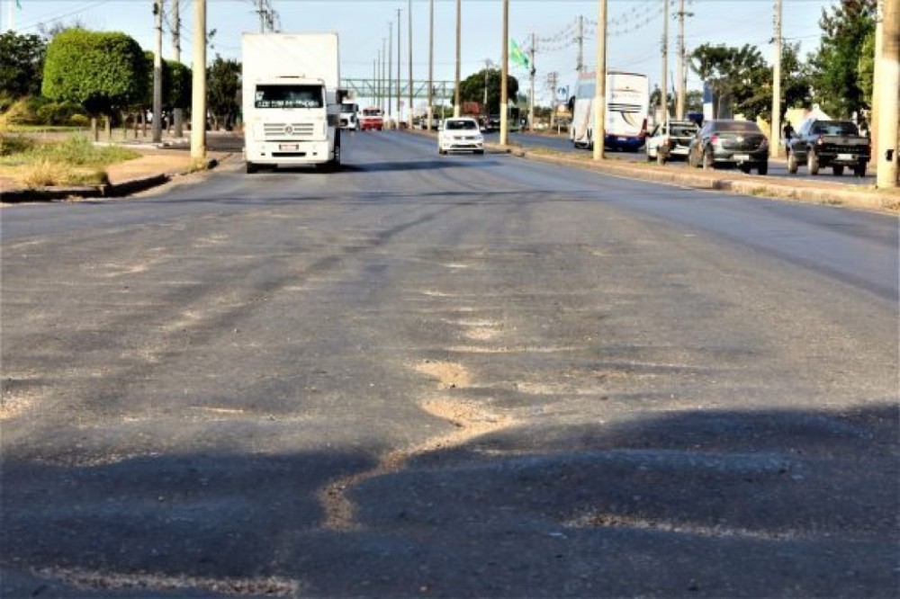 Prefeitura de Cuiabá irá atuar no recapeamento de trecho da Avenida Fernando Corrêa