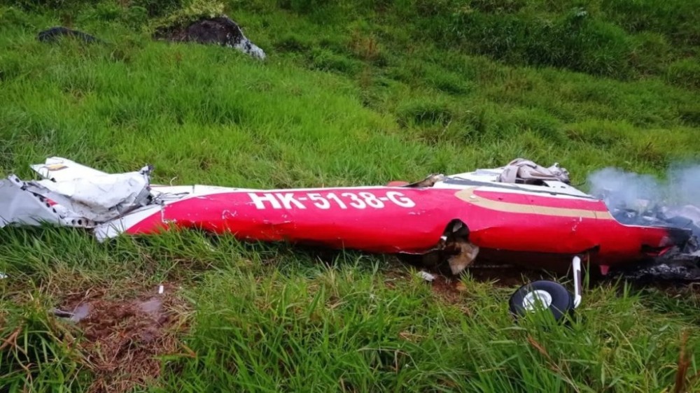 Queda de avião na Colômbia mata piloto e cinco políticos