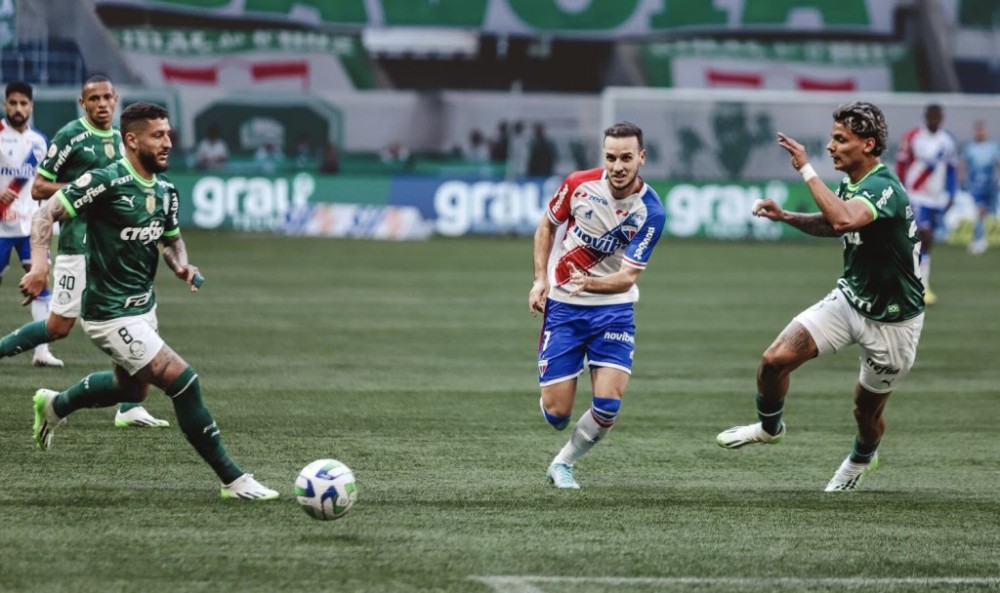 Palmeiras vence o Fortaleza e encerra jejum de 5 jogos
