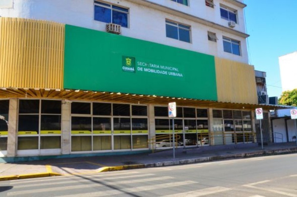 Semob notifica proprietários de veículos apreendidos e não retirados