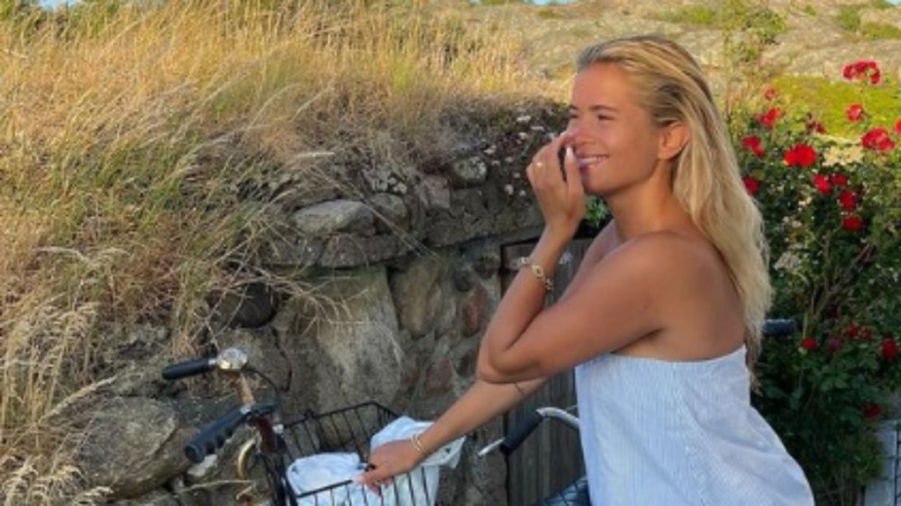 'Tomato Girl' é a tendência do verão europeu que viralizou no TikTok