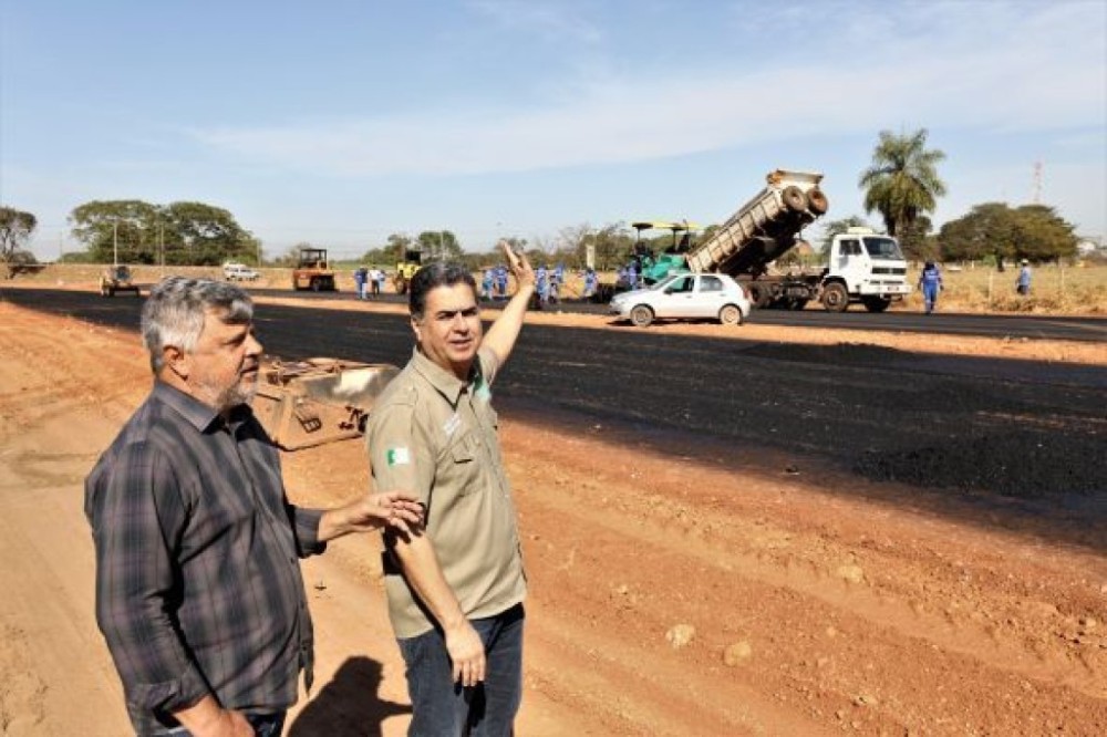 Emocionado, prefeito de Cuiabá vistoria trecho do Contorno Leste e destaca que 