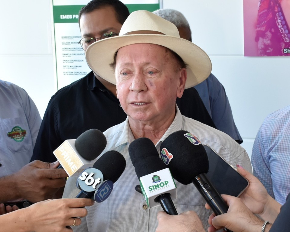 Em inauguração de escola, Prefeito destaca e agradece trabalho da imprensa em Sinop