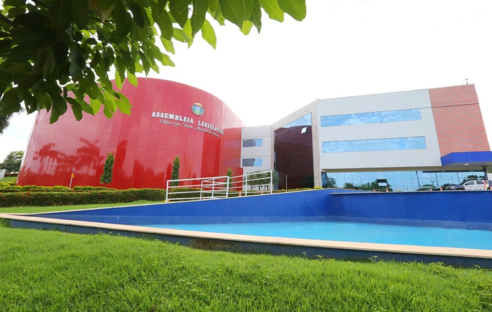 Assembleia altera regulamentação sobre número de audiências e sessões especiais
