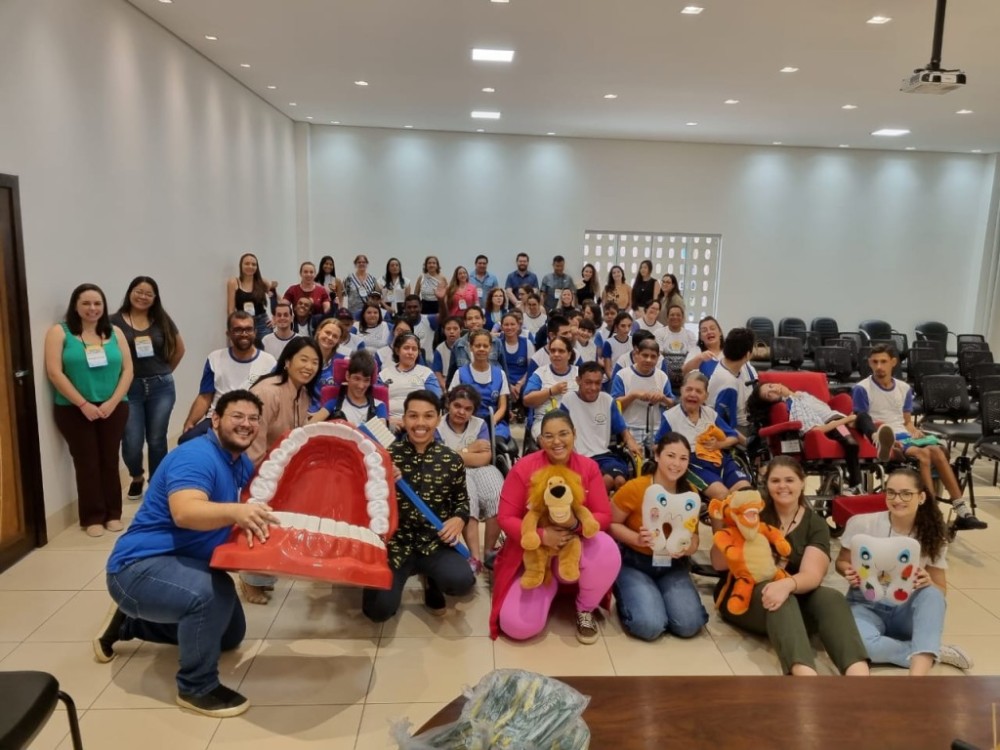 Sinop sedia curso de odontologia à pessoa com deficiência física