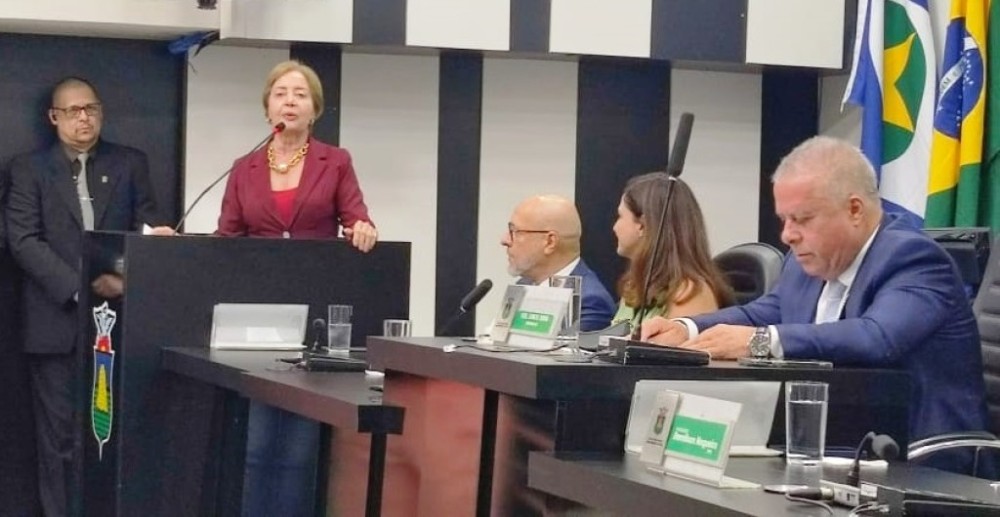 Presidente recebe moção de aplauso da Câmara de Cuiabá pelo Dia do Advogado e do Magistrado