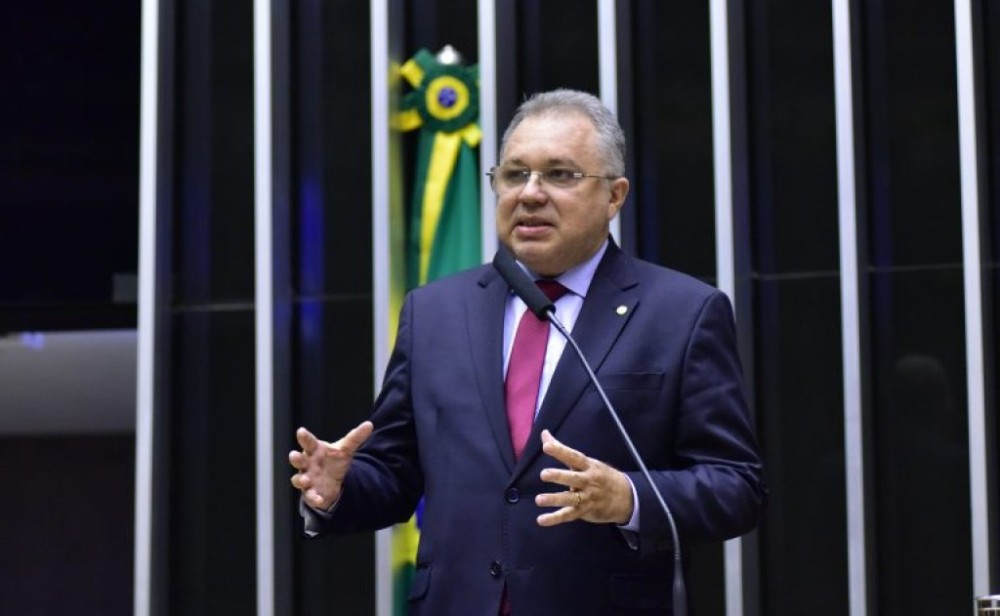 Comissão aprova projeto que valida documento médico digital desde que com autenticidade certificada