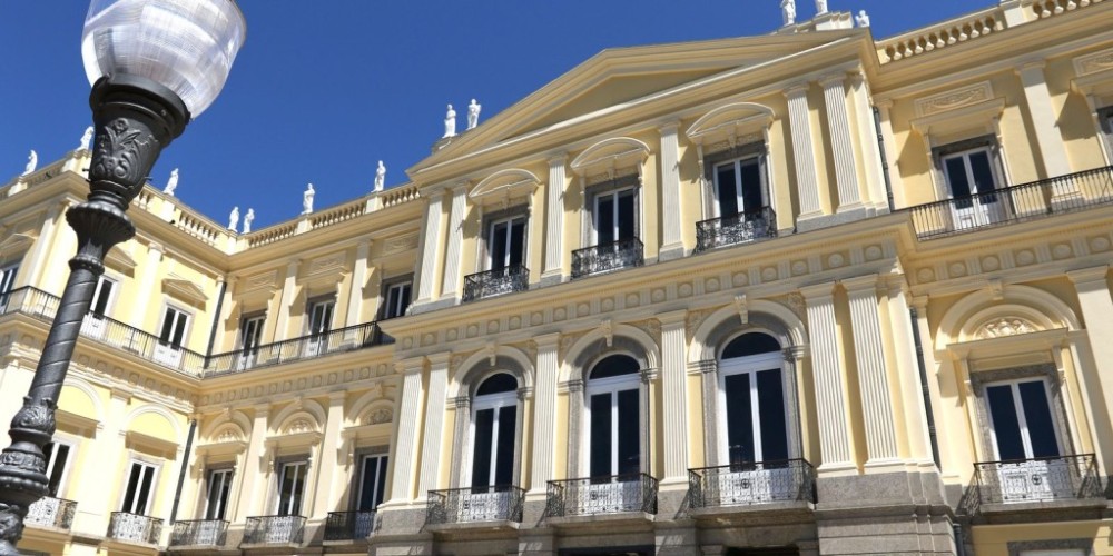 Cinco anos após incêndio, Museu no Rio busca restauração e modernidade