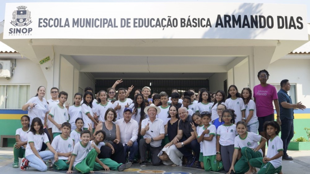 Prefeito visita obras de reforma e ampliação de duas escolas em Sinop
