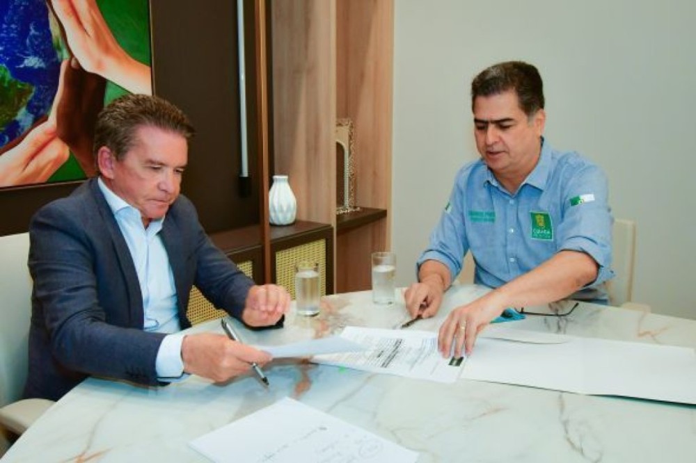 Prefeito apresenta ao Tribunal de Contas do Estado documentos que apontam rombo de R$ 183 milhões causado pela equipe de intervenção