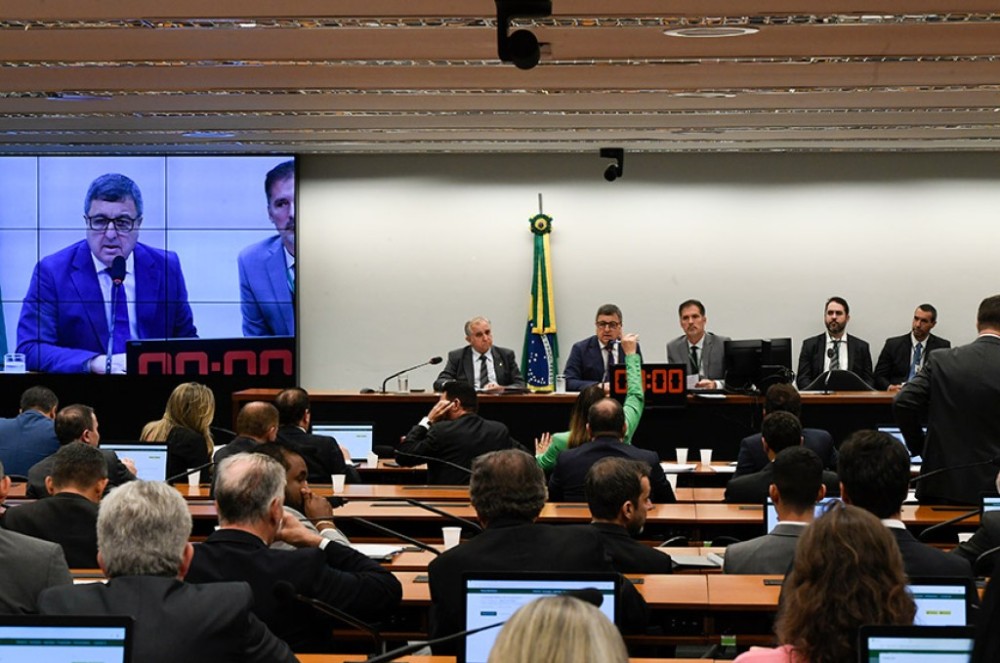 LDO 2024: relatório preliminar define critérios de prioridade para emendas