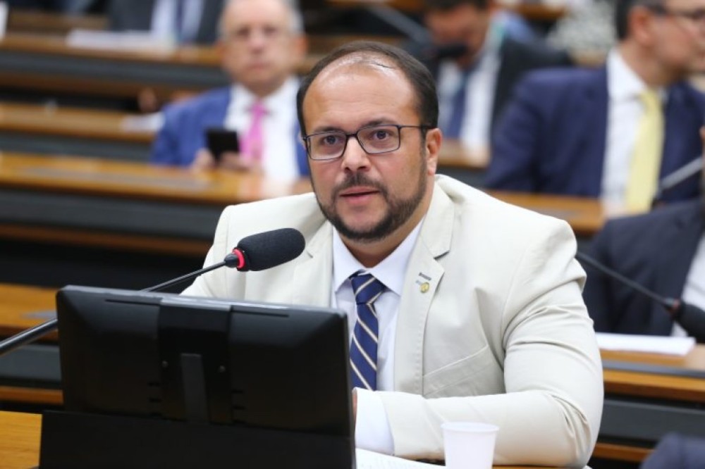Comissão aprova projeto que autoriza hotel a reduzir diária para preparar quarto para novo hóspede