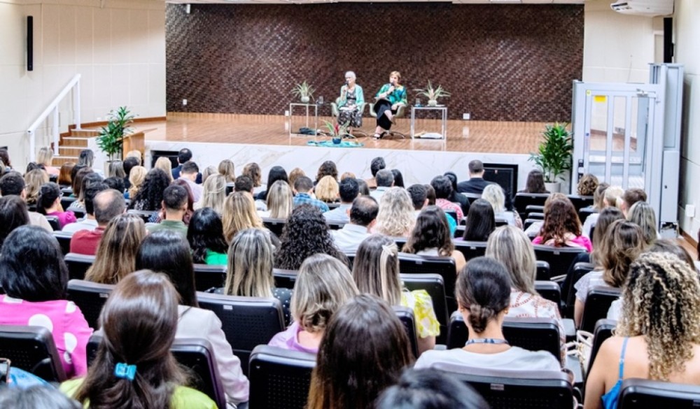 Judiciário promove workshop sobre Justiça Restaurativa com pioneira do círculo de construção de paz