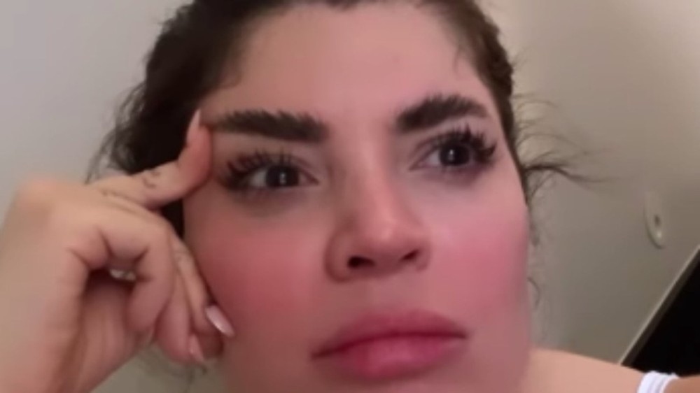 Gkay fala sobre harmonização facial: 