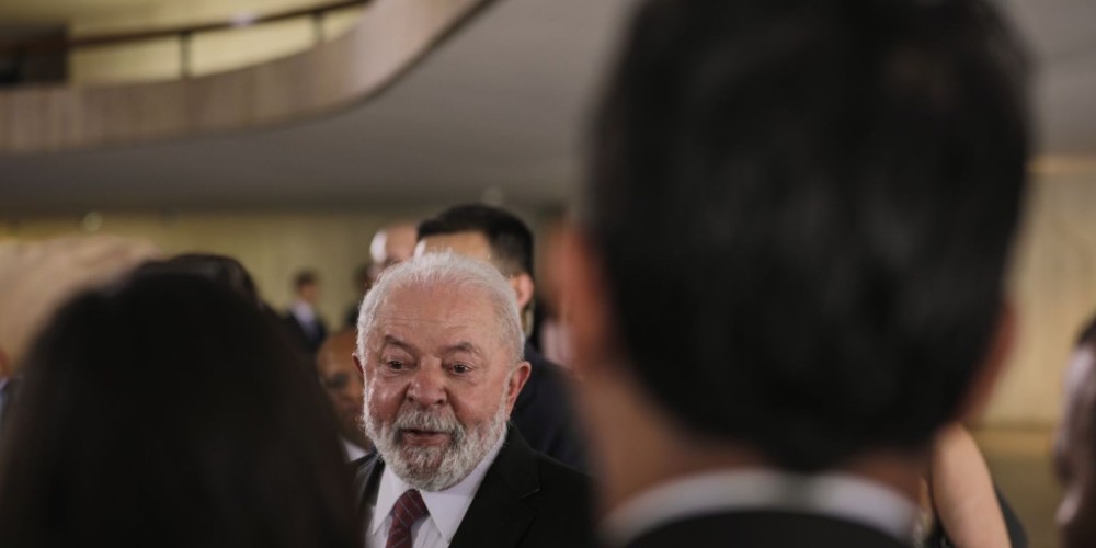 Após cirurgia, Lula vai despachar do Alvorada por 4 semanas