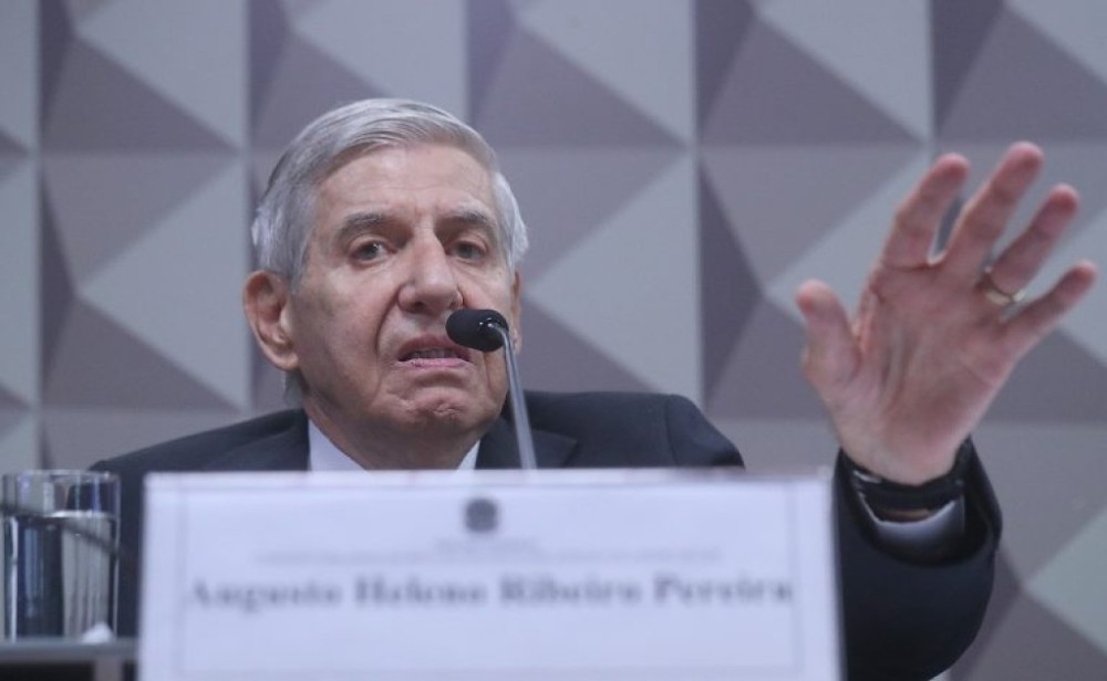 Em depoimento à CPMI, Augusto Heleno chama de ‘fantasia’ delação de Cid sobre reunião para tratar de golpe