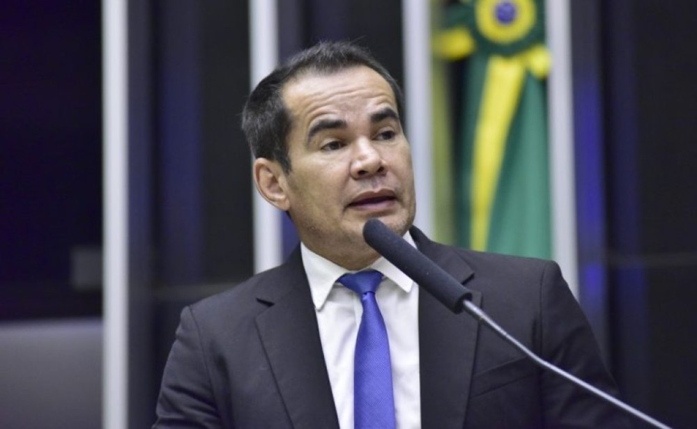 Comissão aprova projeto que cria cargos em comissão na Defensoria Pública da União