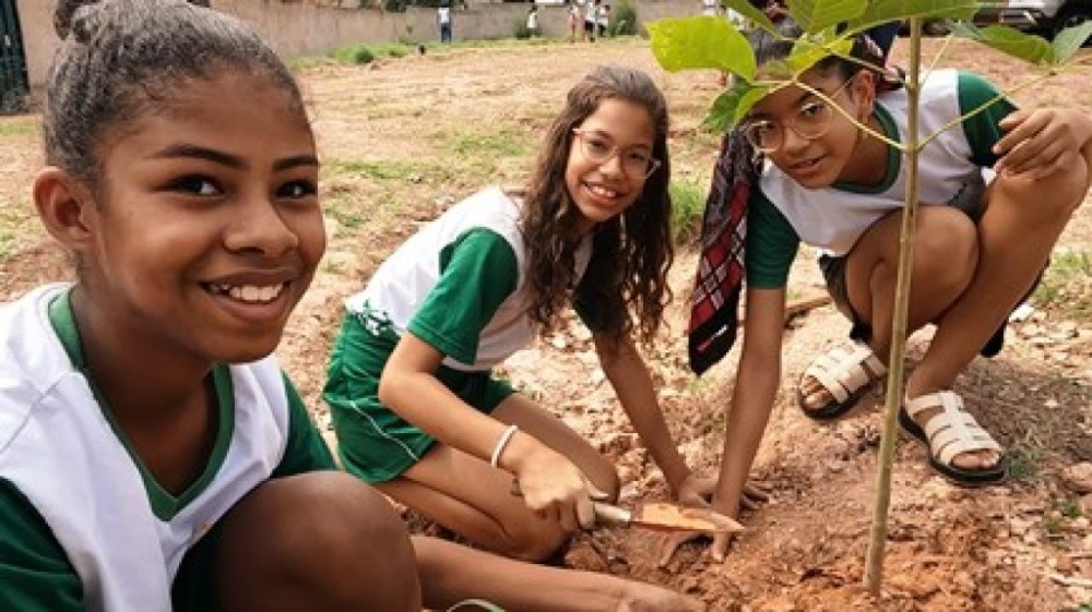 Projeto Verde Novo leva conscientização ambiental para alunos de escola municipal de Cuiabá