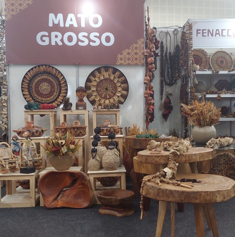 Artesanato mato-grossense atrai compradores de outros países em feira no Ceará