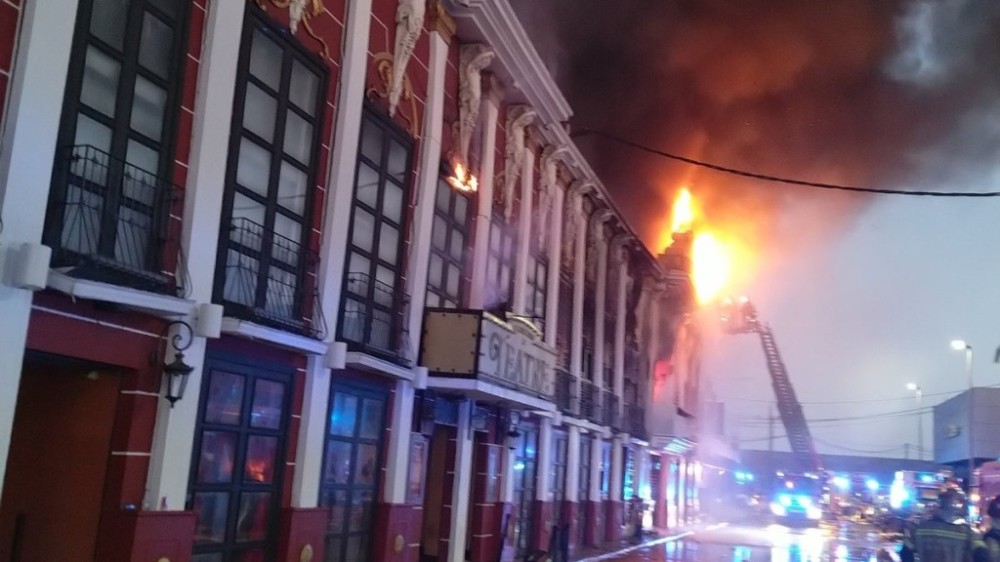 Incêndio em boates na Espanha deixa ao menos 13 mortos