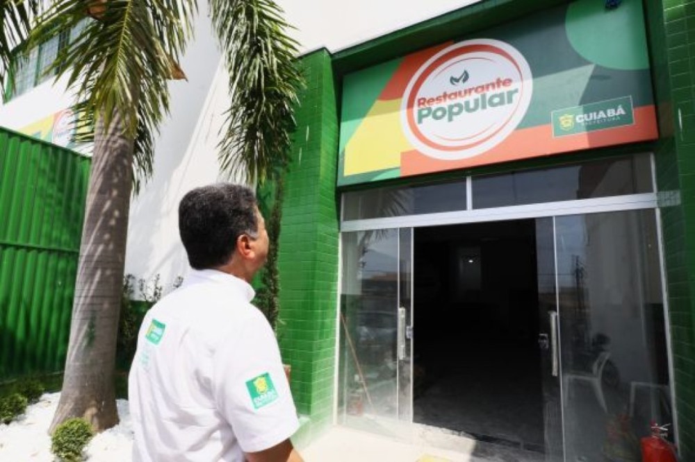 Durante vistoria, prefeito garante climatização de escola municipal e melhorias no Restaurante Popular, que passa por reforma completa sob o comando da primeira-dama, Marcia Pinheiro