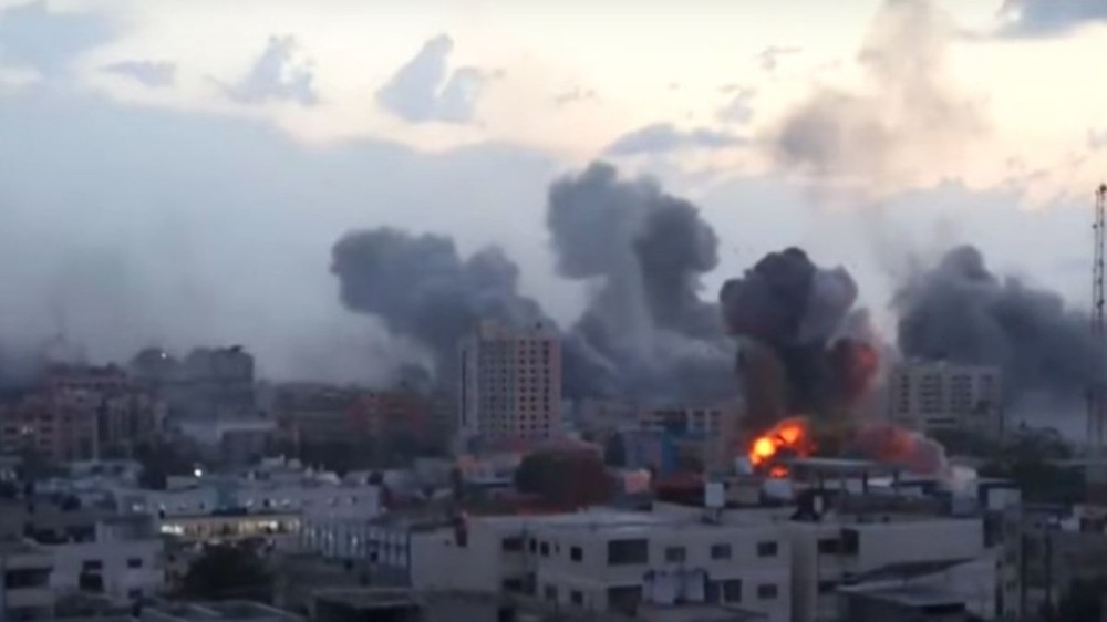 Israel diz que Hamas mantém 203 reféns; mortes passam dos 5 mil