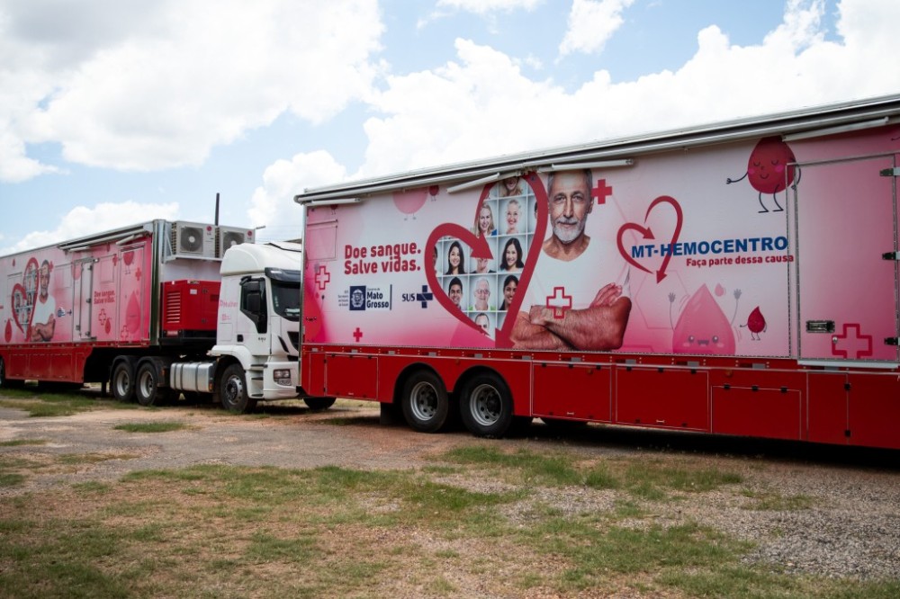 SES realiza coleta de sangue, capacitação em atendimento à hanseníase e orientação de saúde bucal em Cáceres