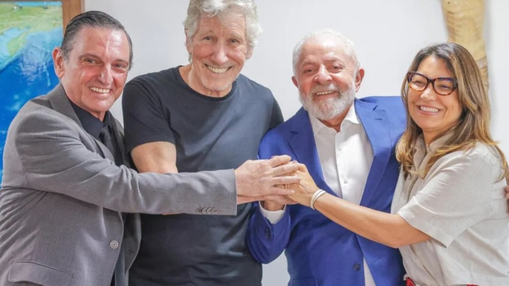 Lula e Roger Waters se encontram no Palácio do Planalto