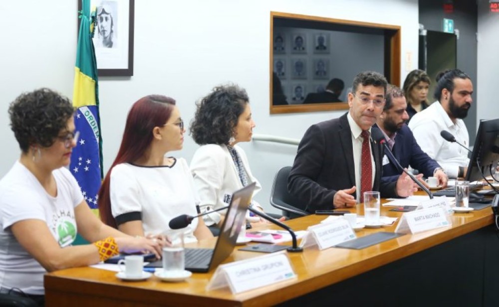 Especialistas defendem liberação da produção de Cannabis para fins medicinais