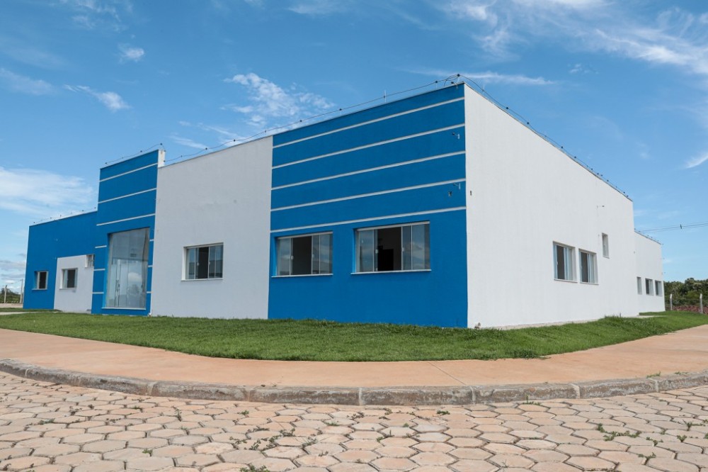 Projetos de 4 empresas interessadas em operar a ZPE em Cáceres estão sob análise