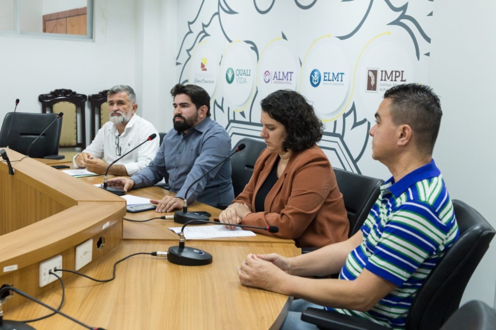 CST da Causa Animal discute situação de animais domésticos comunitários