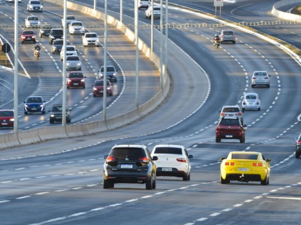 Comissão aprova transporte de bagagem pessoal no interior de veículos