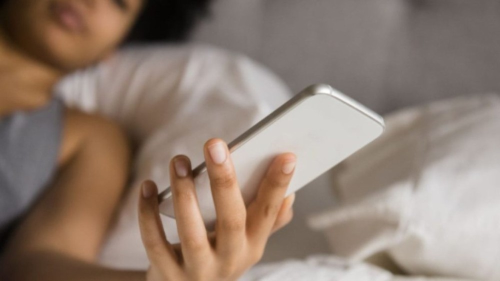 Como lidar com os nudes? Sexóloga explica o que fazer na situação