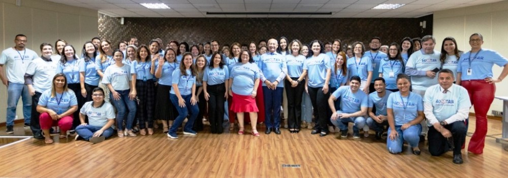 Servidores da Corregedoria vestem a camisa e celebram Dia Mundial da Adoção