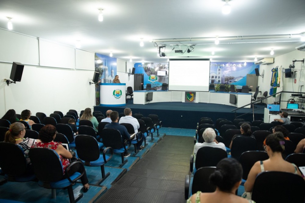 Prefeitura de Diamantino promove etapa municipal da Conferência Nacional de Educação
