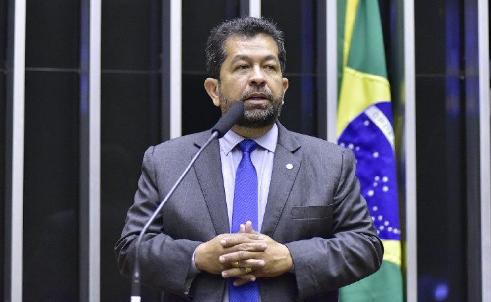 Projeto concede isenção de IPI em veículo novo para produtor rural