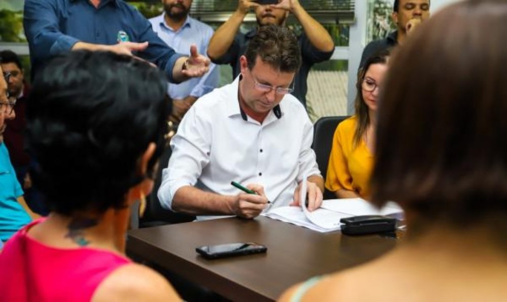 Município assina contrato com hospitais Fátima e 13 de Maio para disponibilização de leitos clínicos