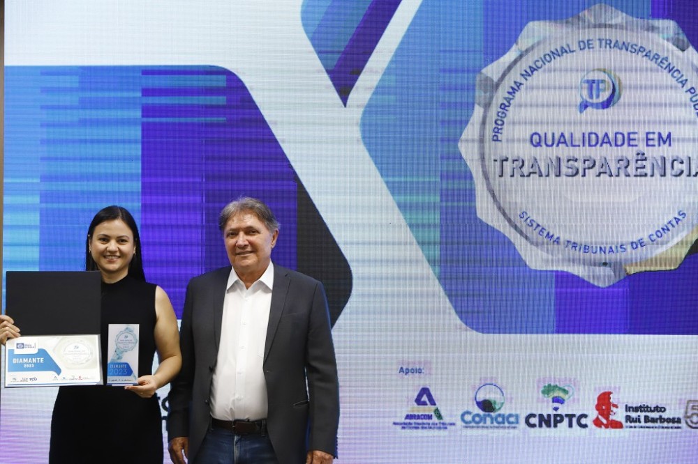 Governo de MT recebe Selo Diamante de qualidade em transparência