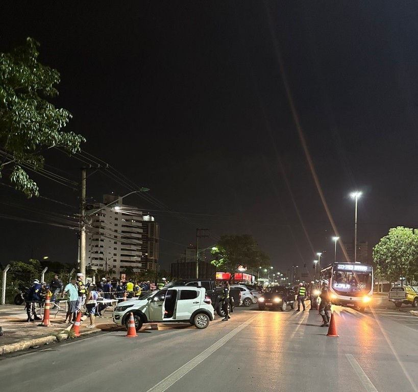 Seis motoristas são presos por embriaguez ao volante e um por direção perigosa na Avenida do CPA