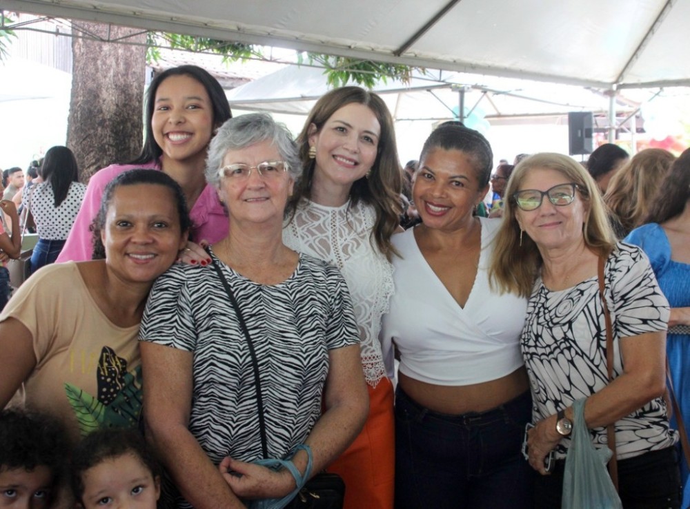 Projeto 'Elas Empreendem' celebra sucesso com balanço anual positivo e prefeito anuncia ampliação para 2024