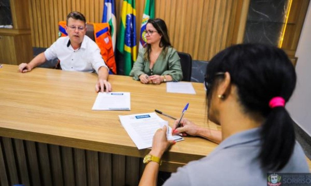 Prefeitura repassa R$ 100 mil à AES para formação profissional de jovens